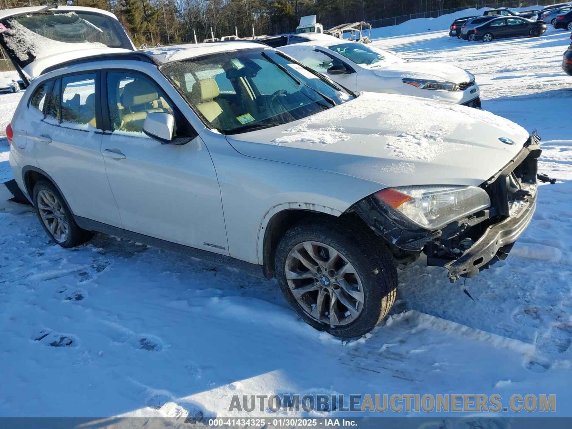 WBAVL1C59FVY36828 BMW X1 2015