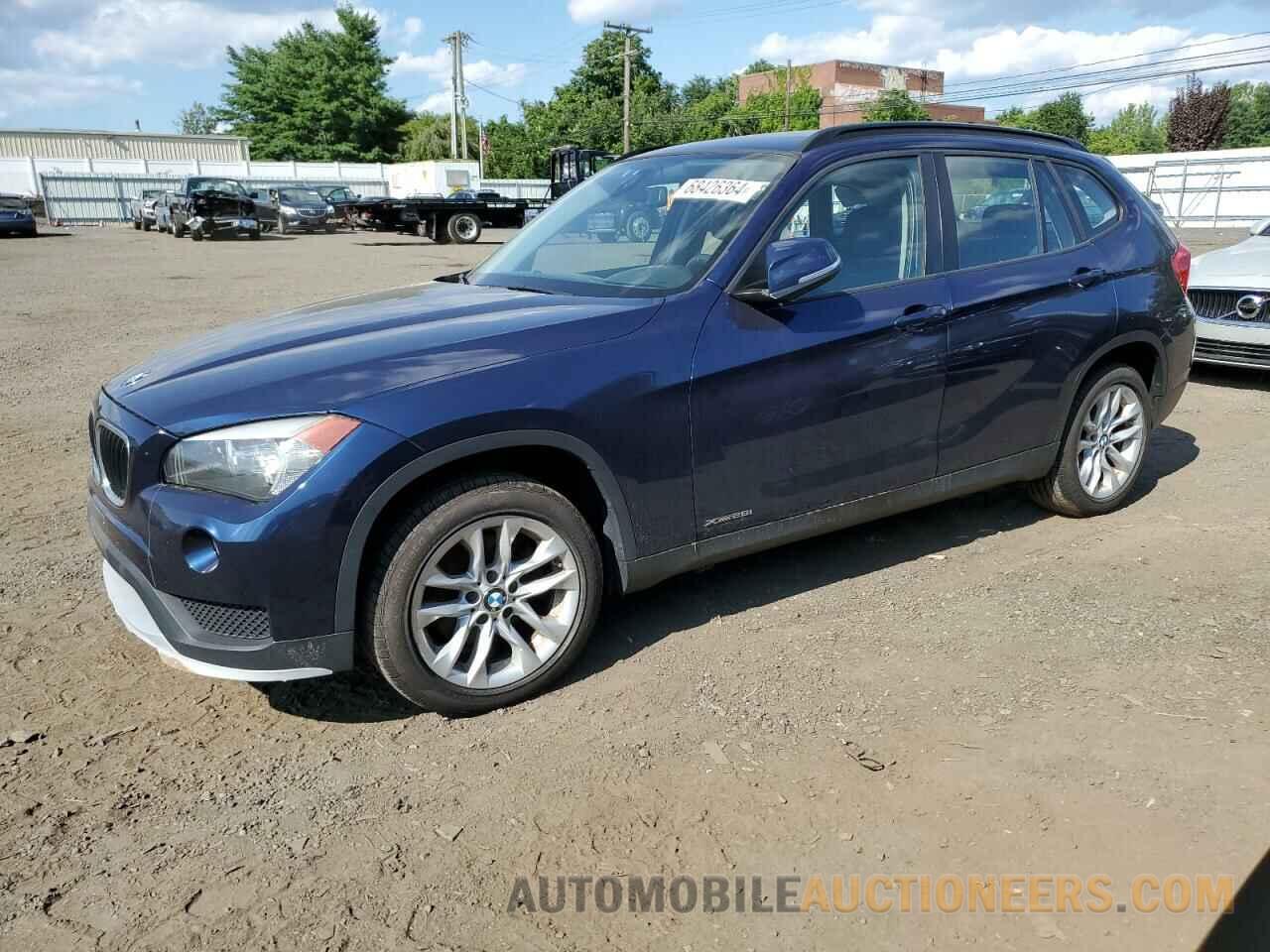 WBAVL1C59FVY41303 BMW X1 2015