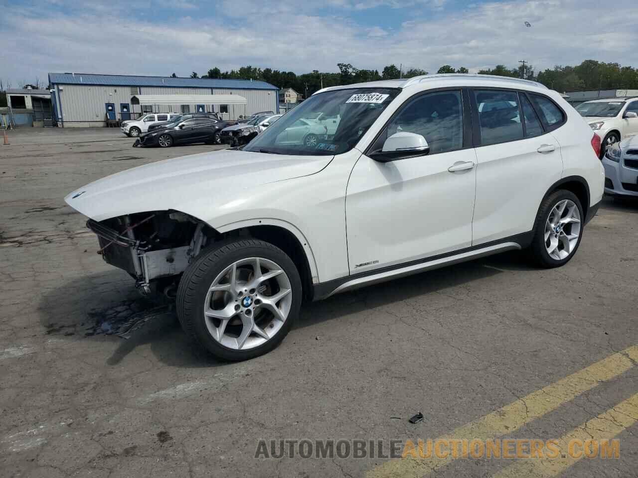 WBAVL1C5XFVY27250 BMW X1 2015