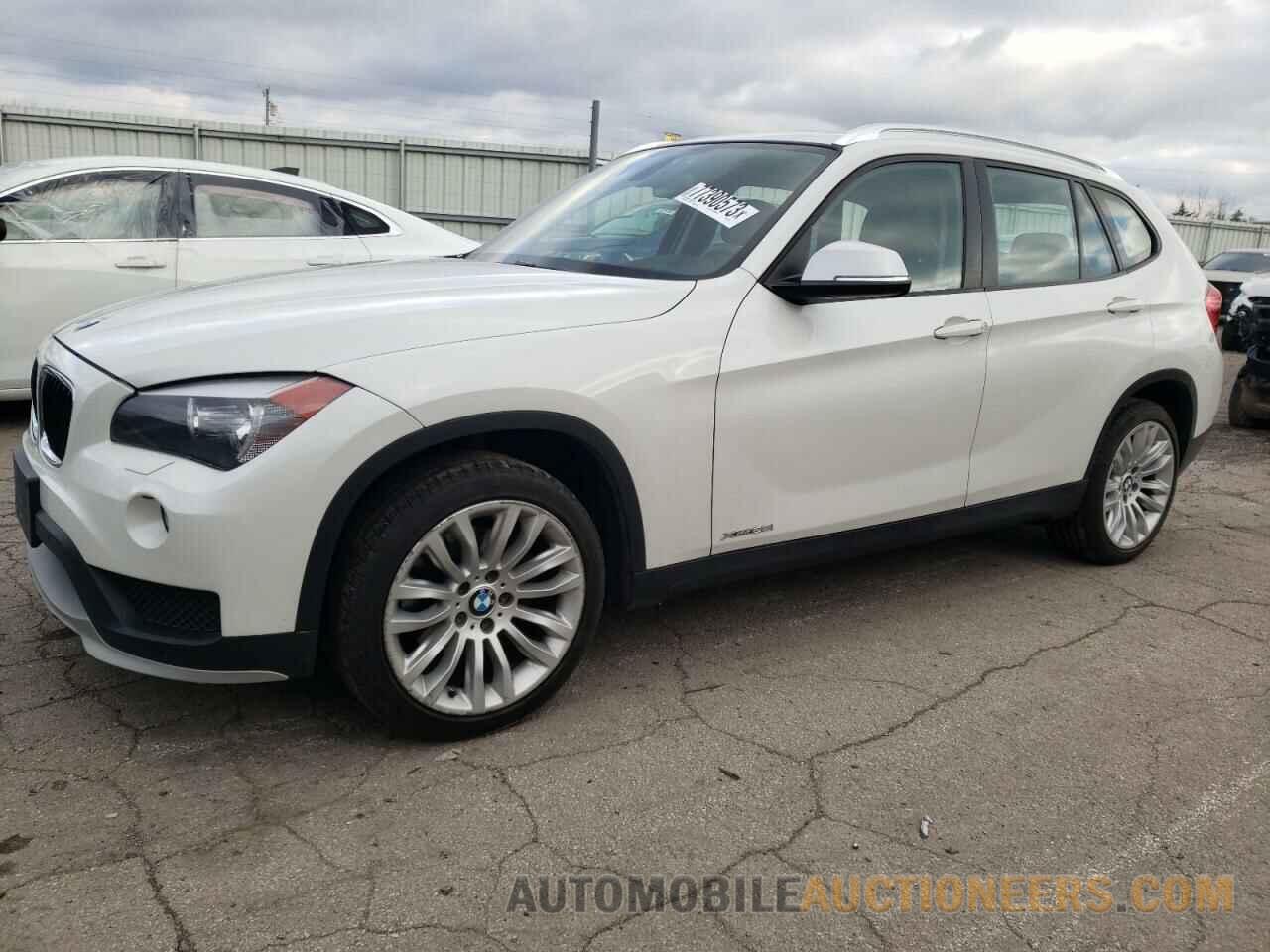 WBAVL1C5XFVY30777 BMW X1 2015