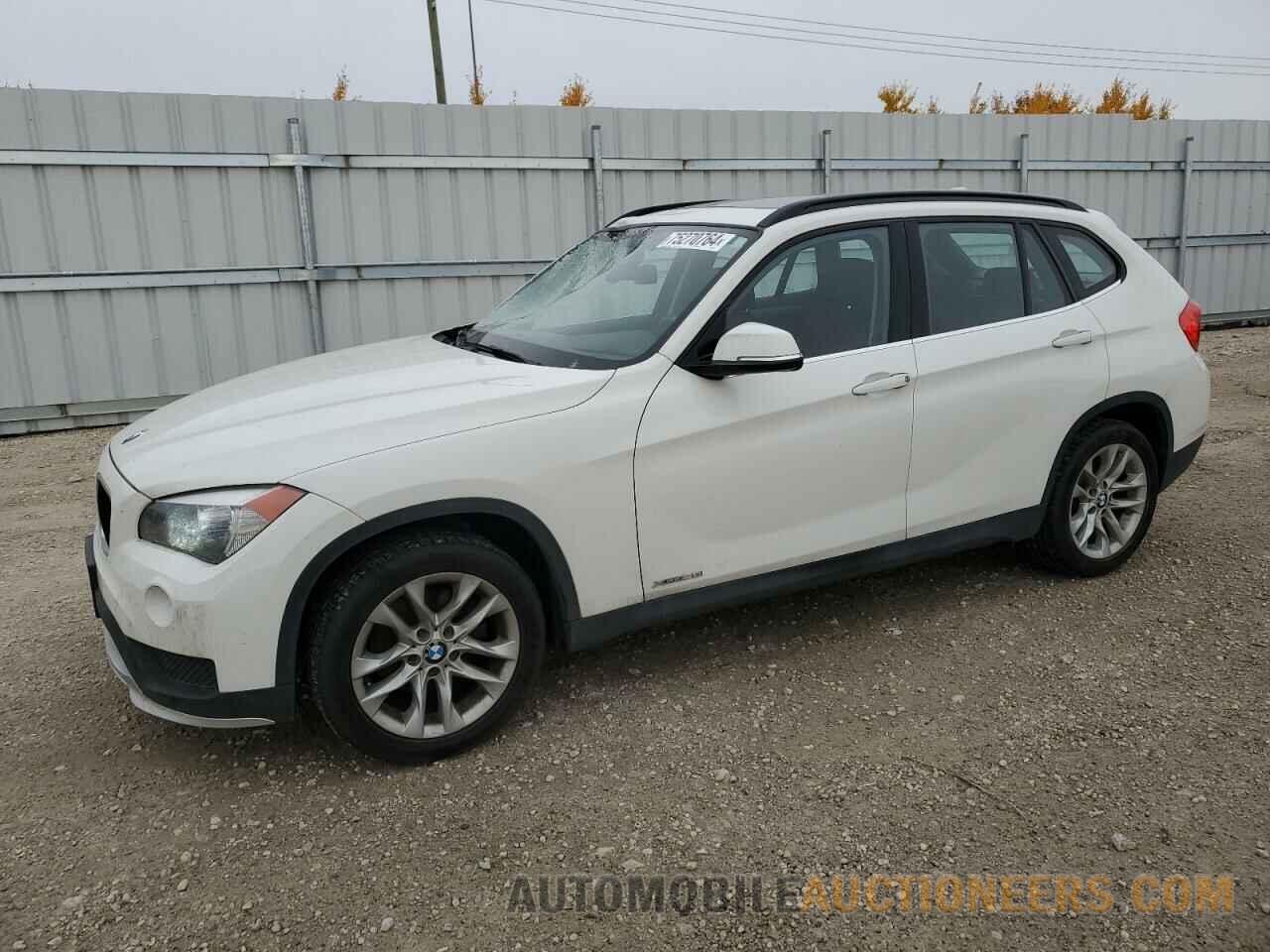 WBAVL1C5XFVY40564 BMW X1 2015