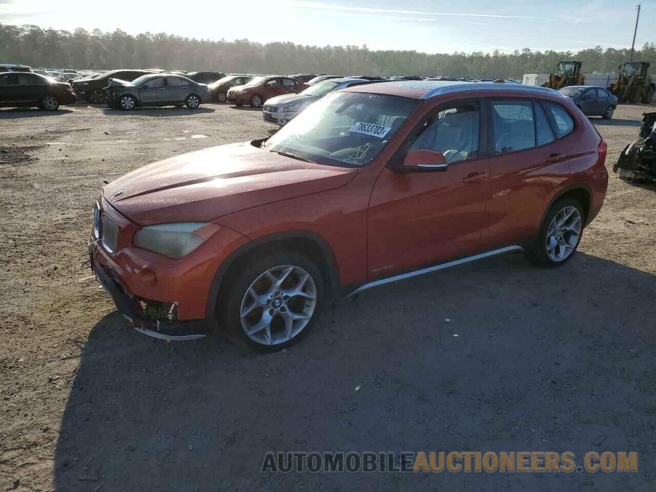 WBAVM1C50FV316059 BMW X1 2015