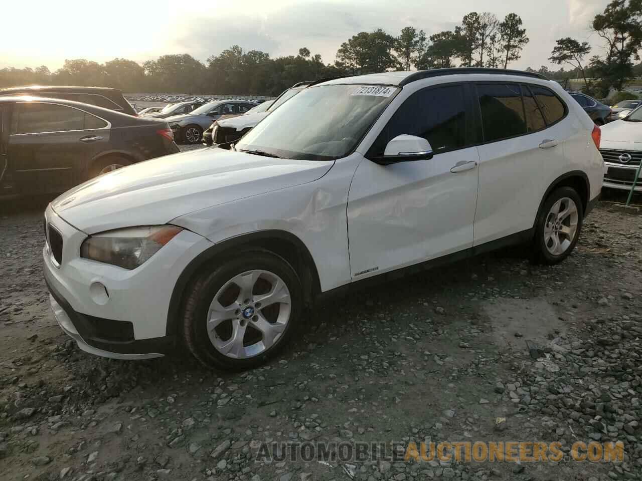 WBAVM1C50FV316093 BMW X1 2015