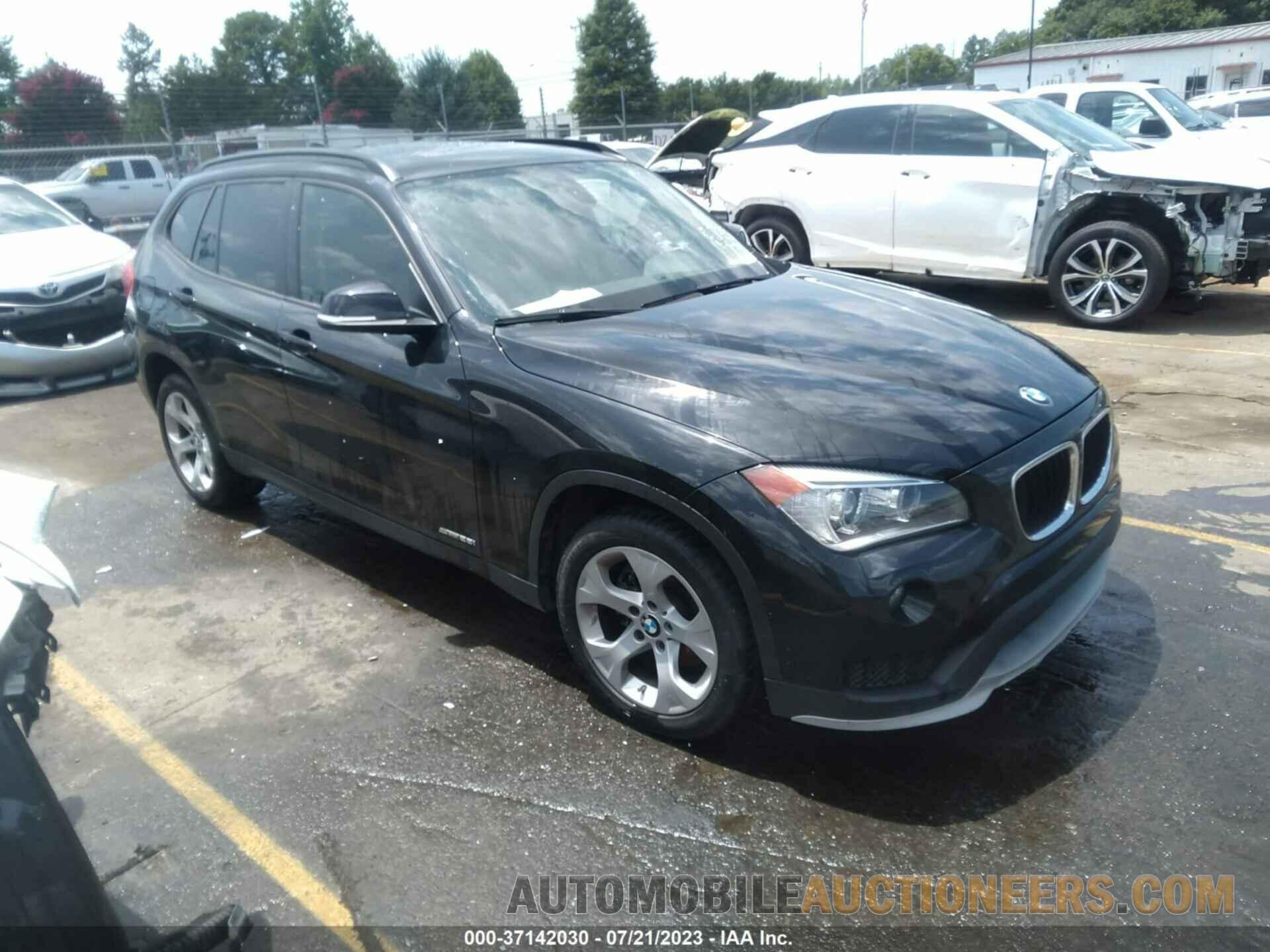 WBAVM1C50FV317924 BMW X1 2015