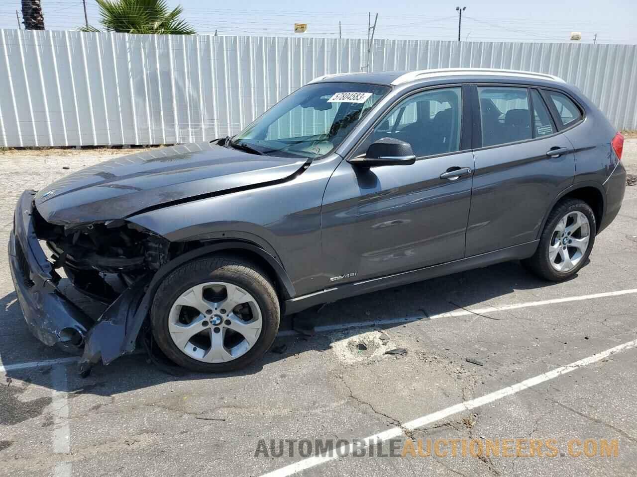 WBAVM1C50FV318331 BMW X1 2015