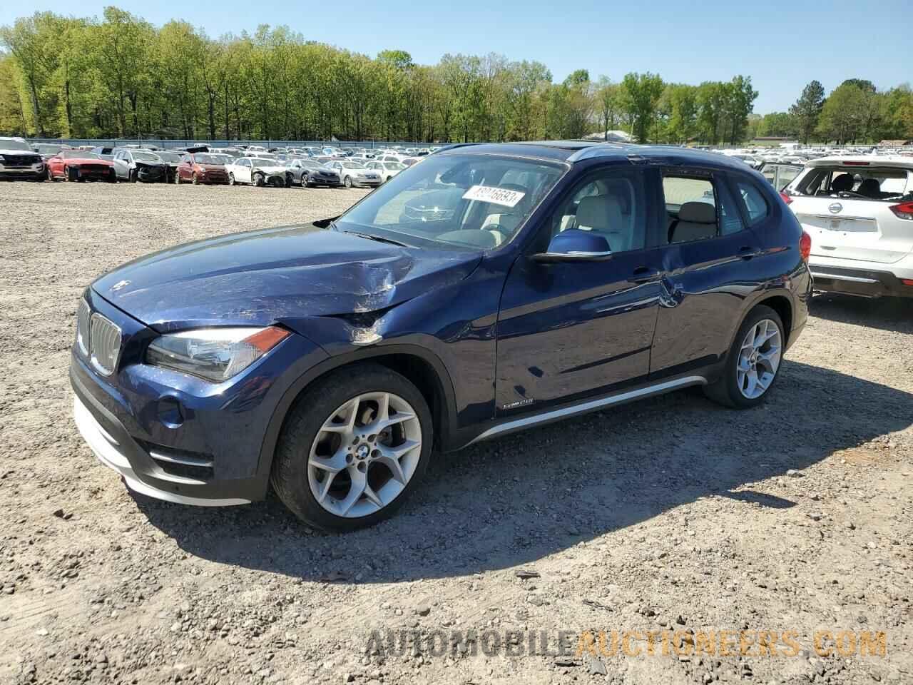 WBAVM1C50FV498975 BMW X1 2015