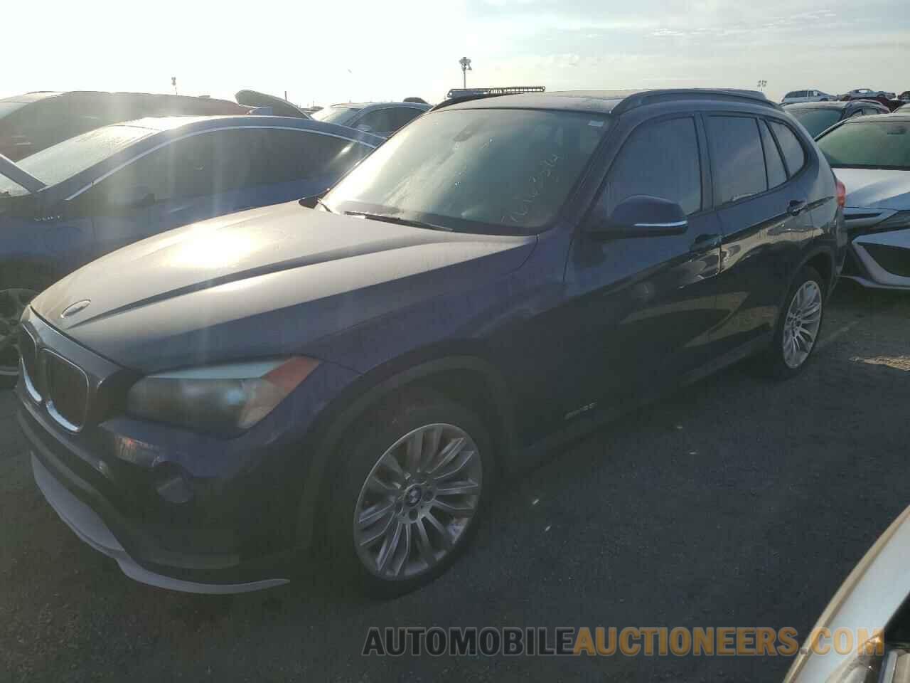 WBAVM1C50FVW56862 BMW X1 2015