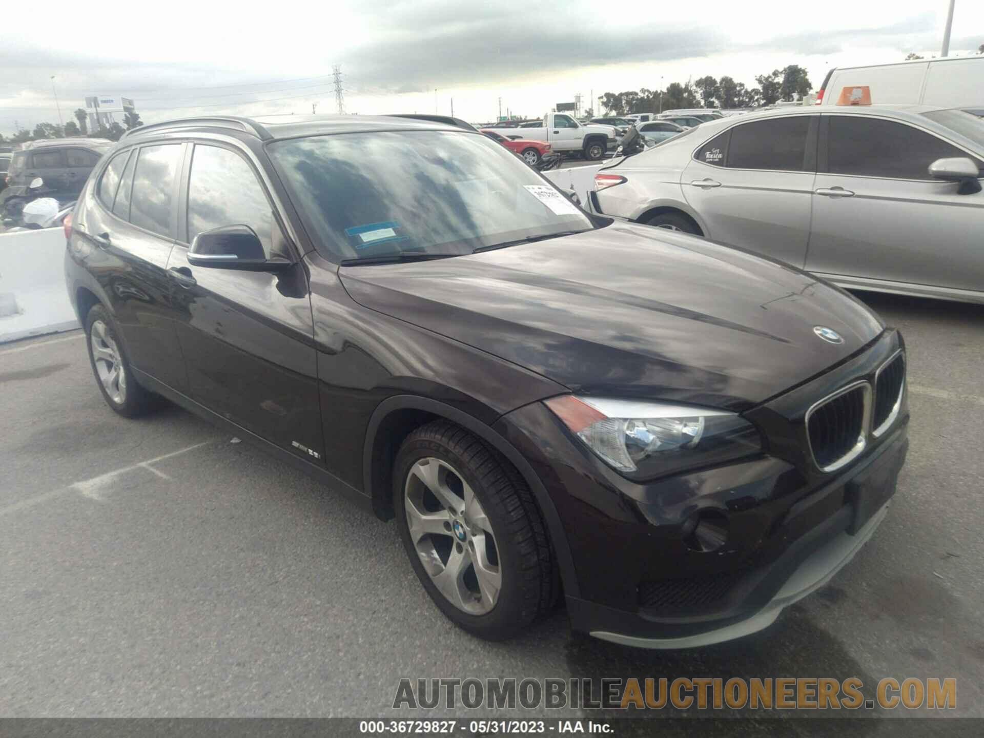 WBAVM1C50FVW58465 BMW X1 2015