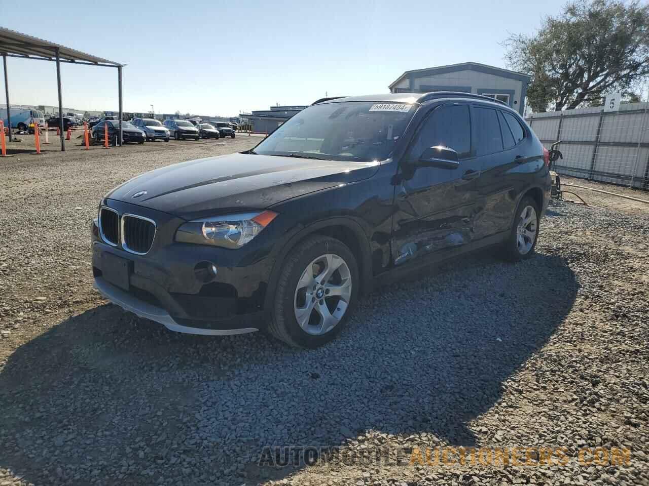 WBAVM1C50FVW58661 BMW X1 2015