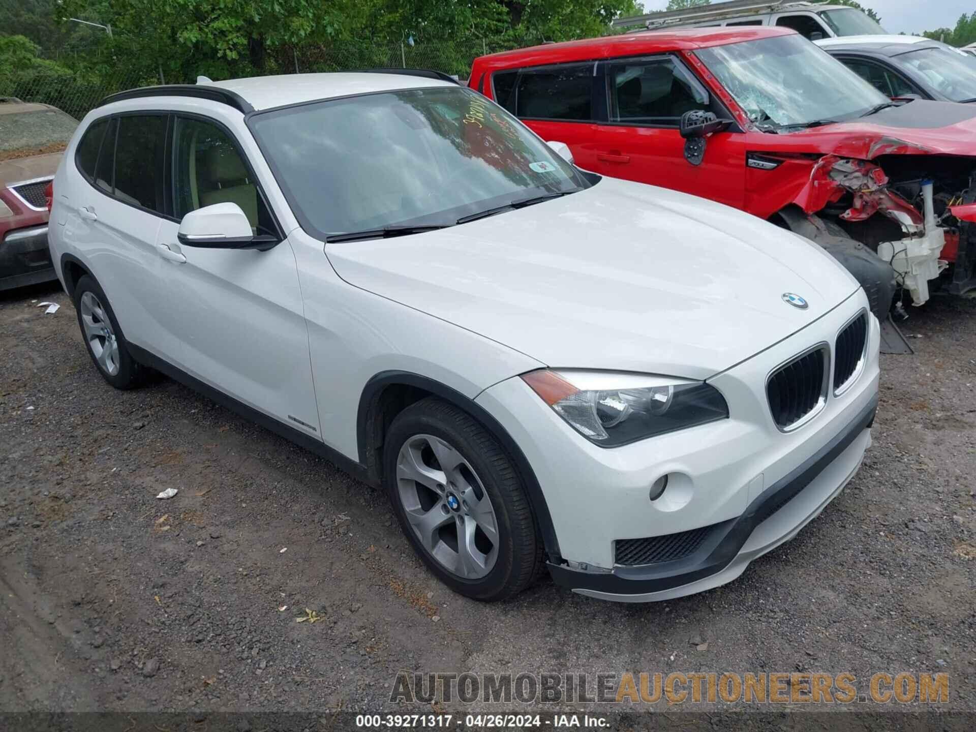 WBAVM1C50FVW58708 BMW X1 2015