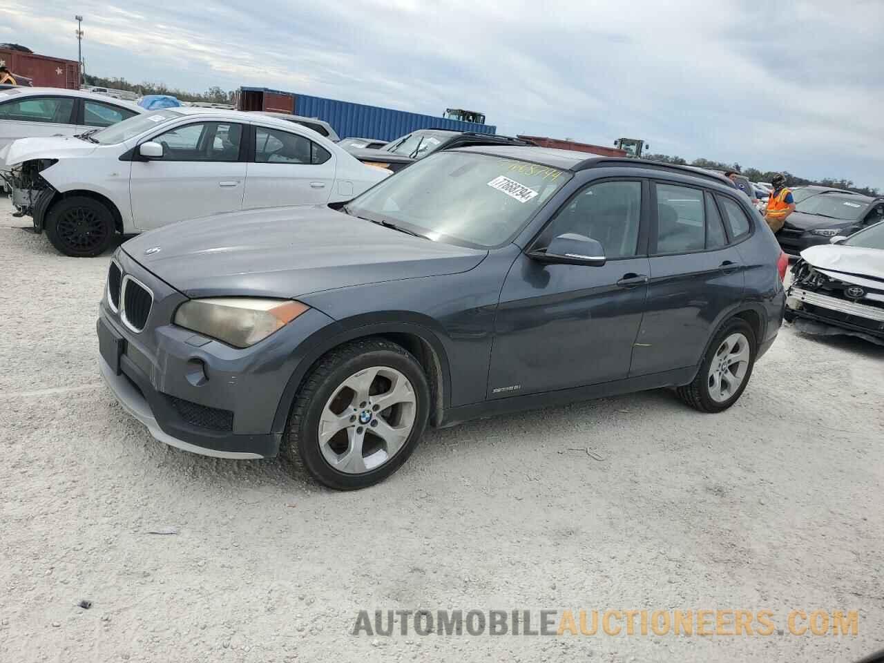 WBAVM1C51FV314479 BMW X1 2015