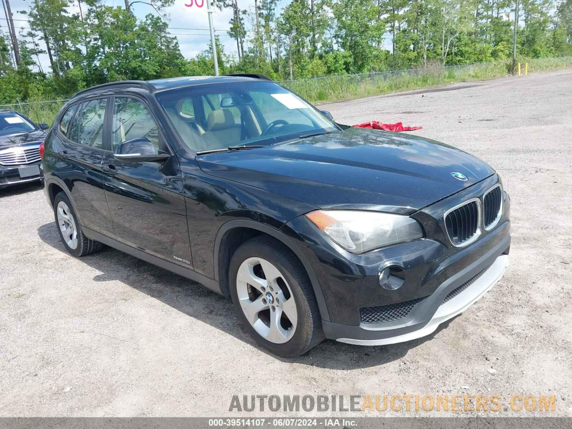 WBAVM1C51FV314742 BMW X1 2015