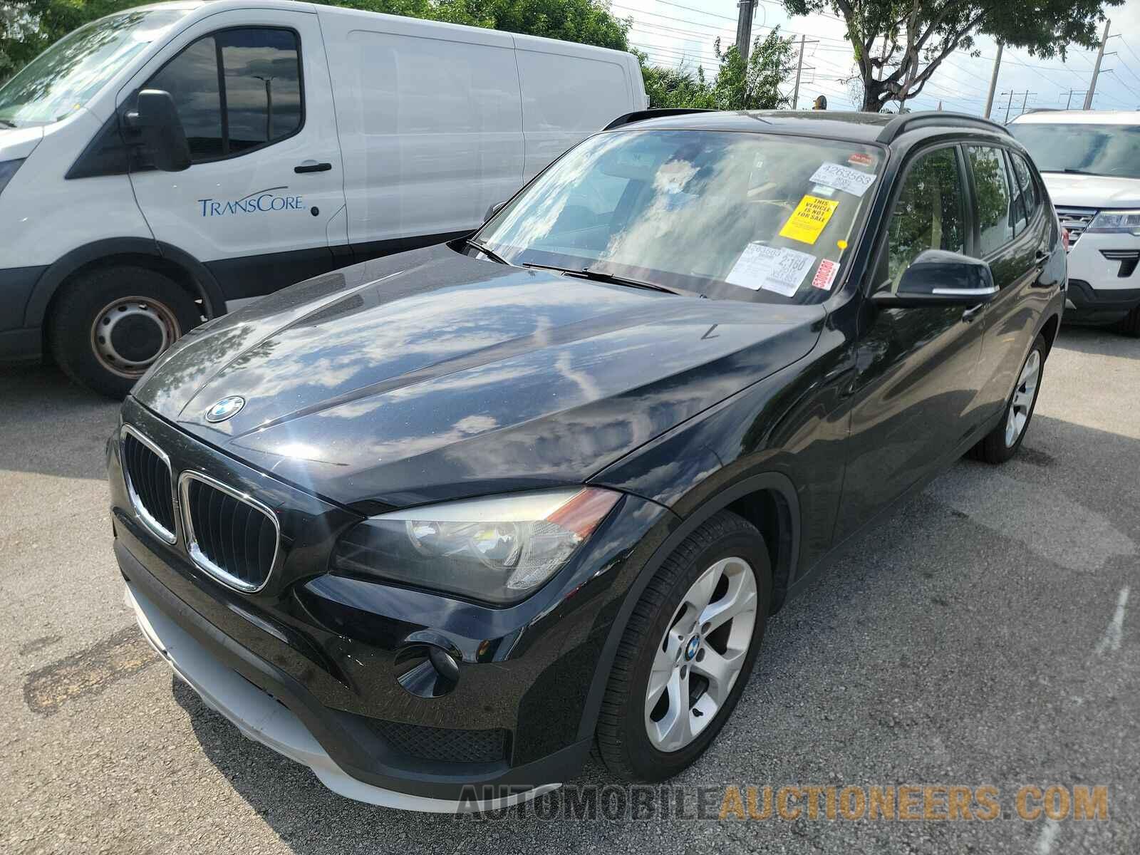 WBAVM1C51FV315163 BMW X1 2015