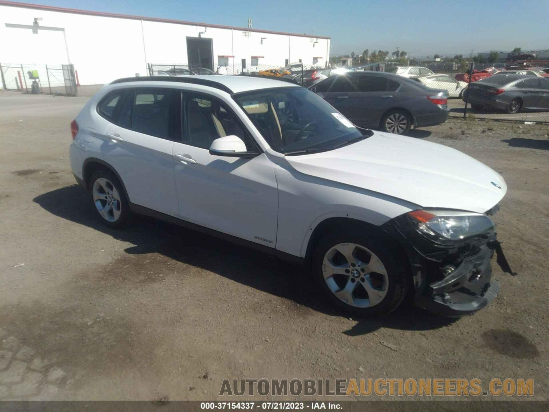 WBAVM1C51FV315406 BMW X1 2015