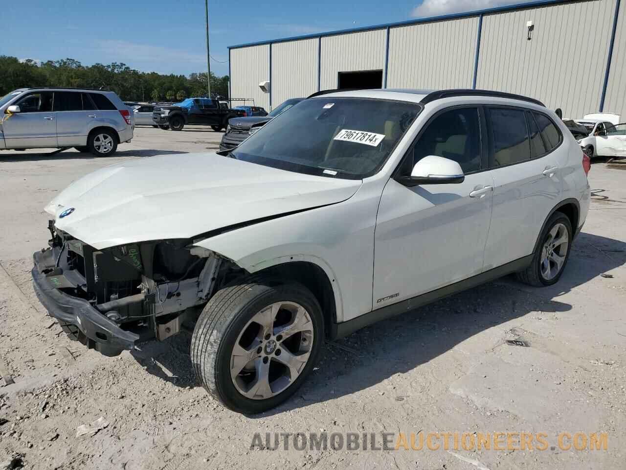 WBAVM1C51FV317110 BMW X1 2015