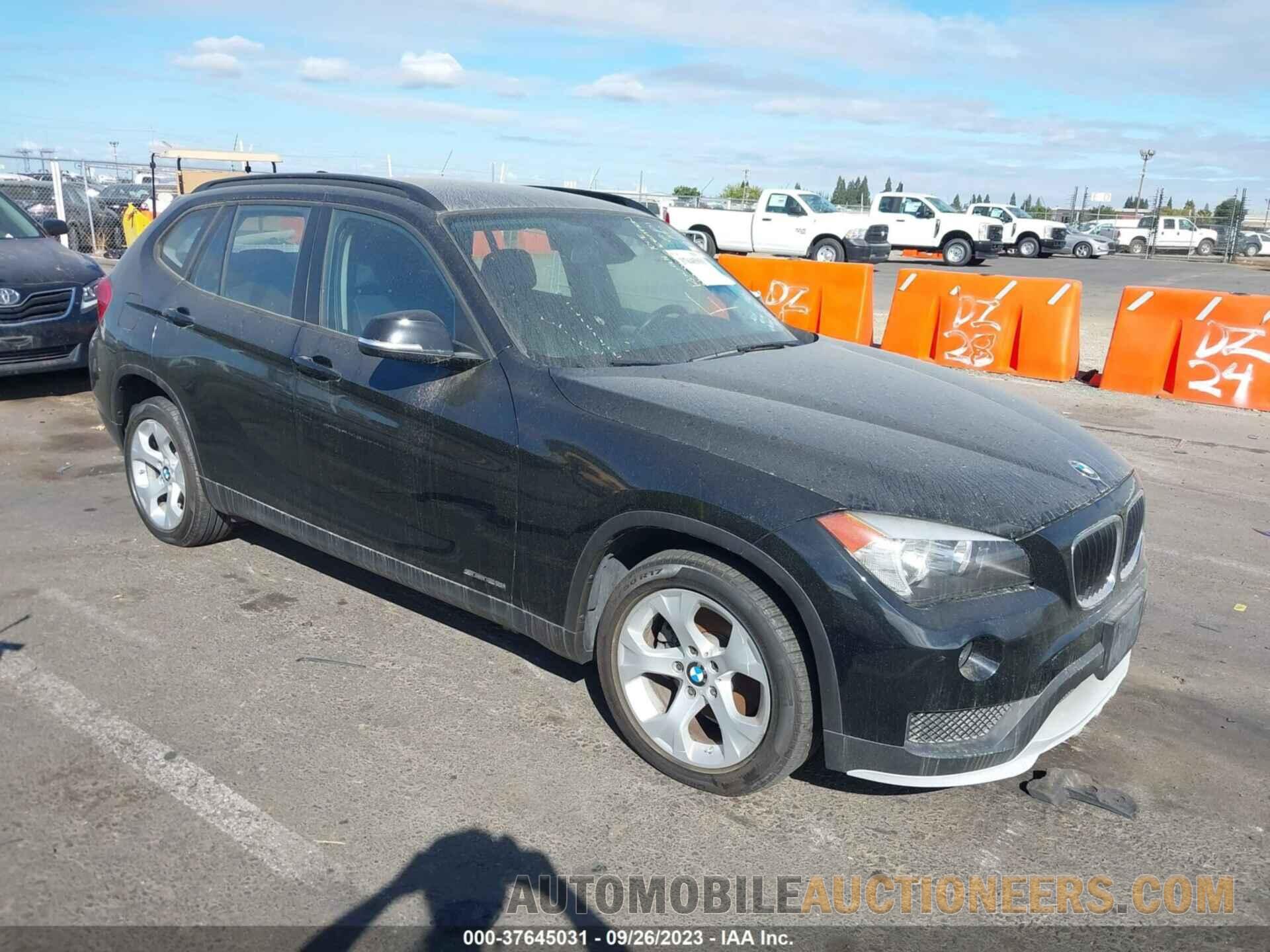 WBAVM1C51FV317771 BMW X1 2015