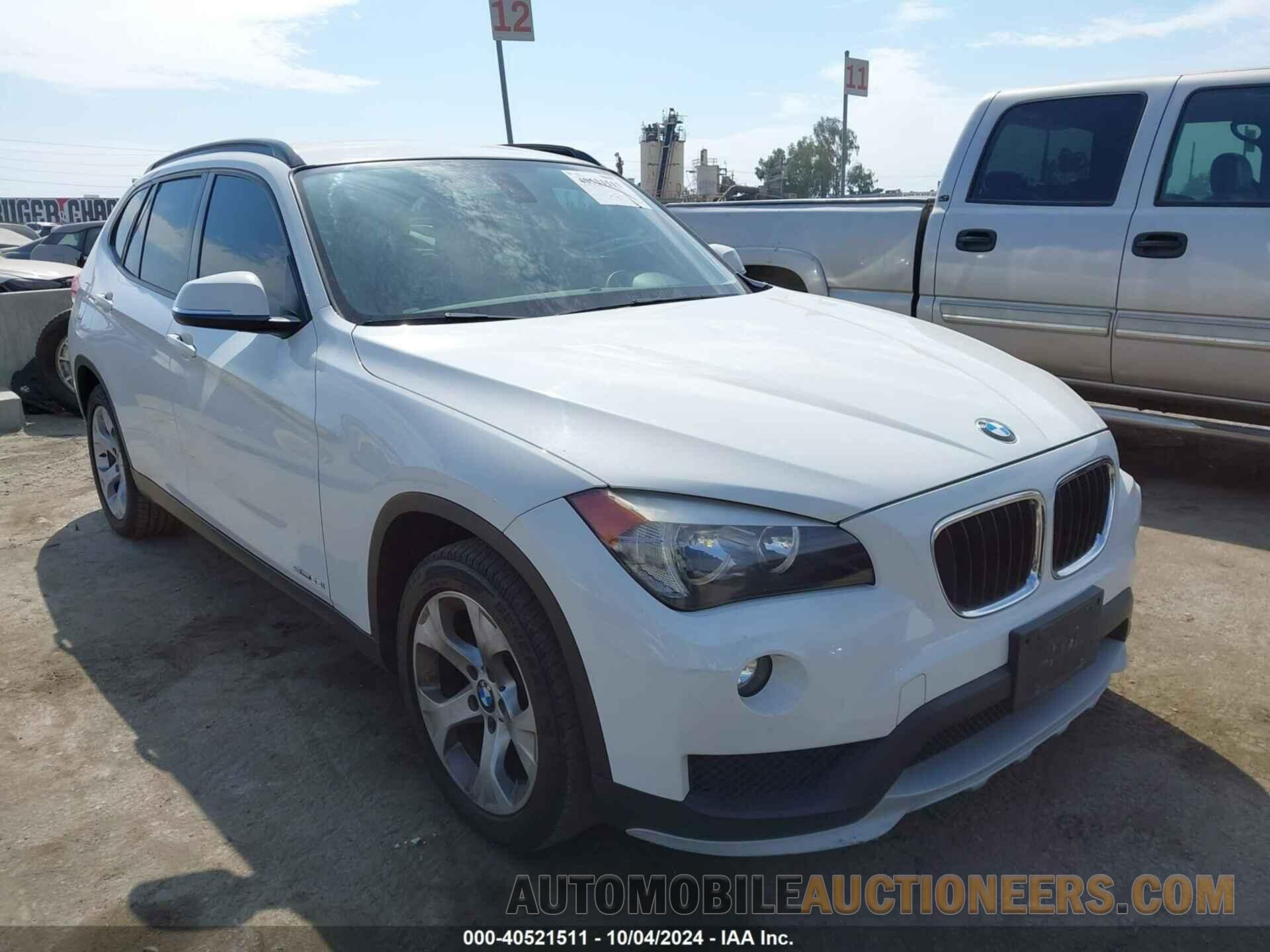 WBAVM1C51FVZ93699 BMW X1 2015