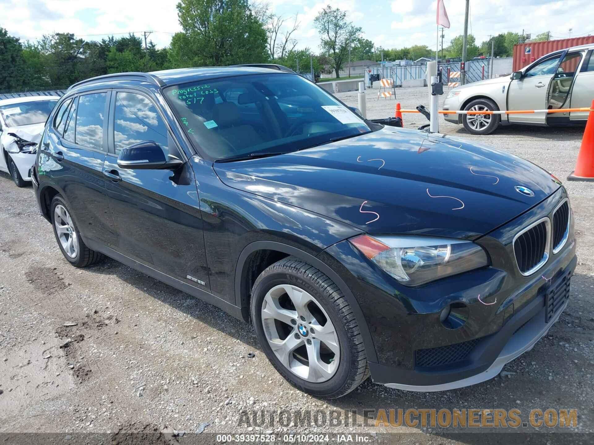 WBAVM1C52FV319223 BMW X1 2015