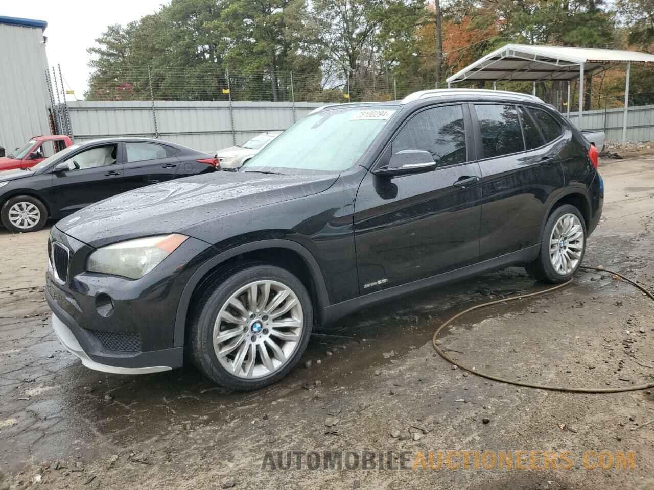 WBAVM1C52FVW57835 BMW X1 2015