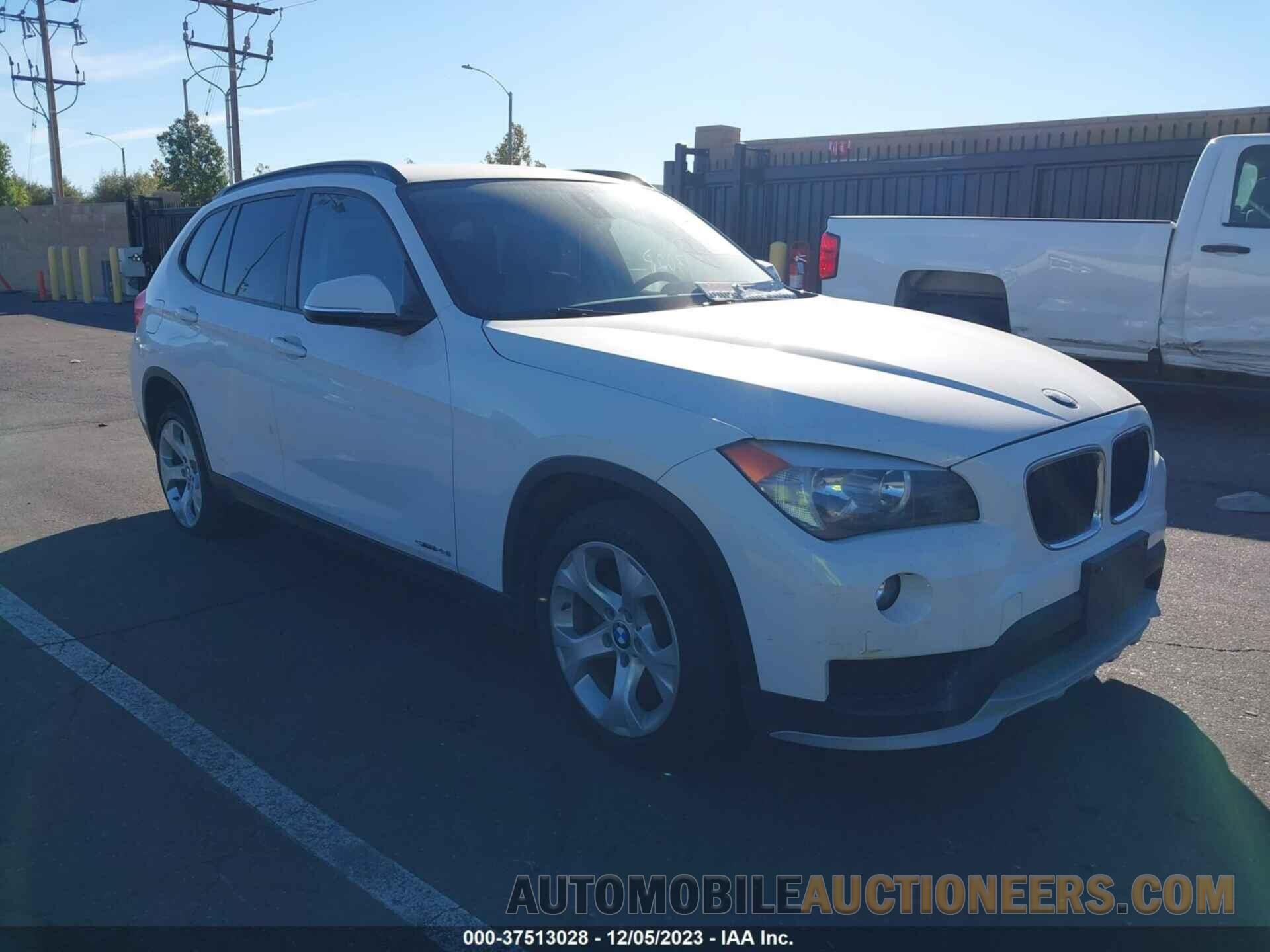 WBAVM1C52FVW58726 BMW X1 2015