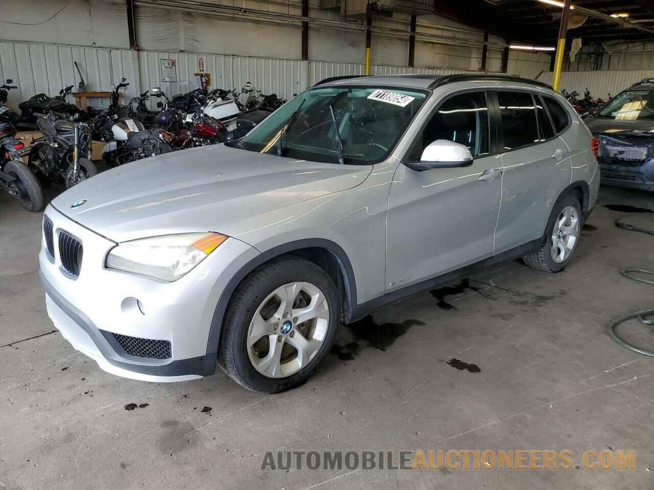 WBAVM1C52FVZ94389 BMW X1 2015