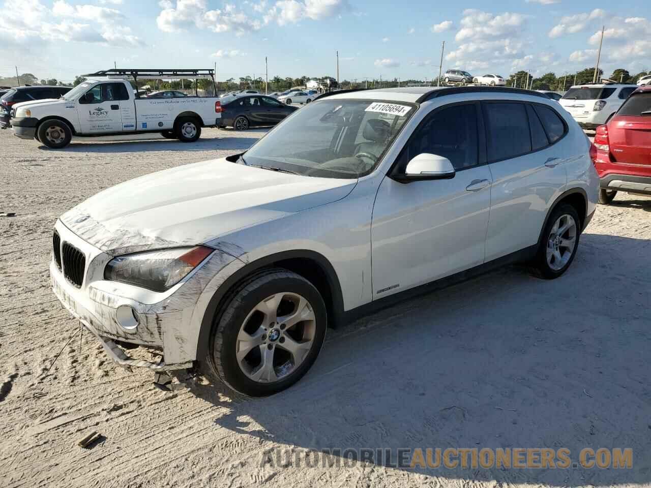 WBAVM1C53FV316962 BMW X1 2015