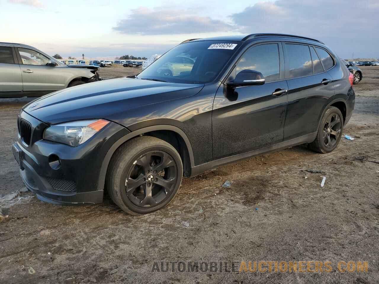 WBAVM1C53FV317576 BMW X1 2015