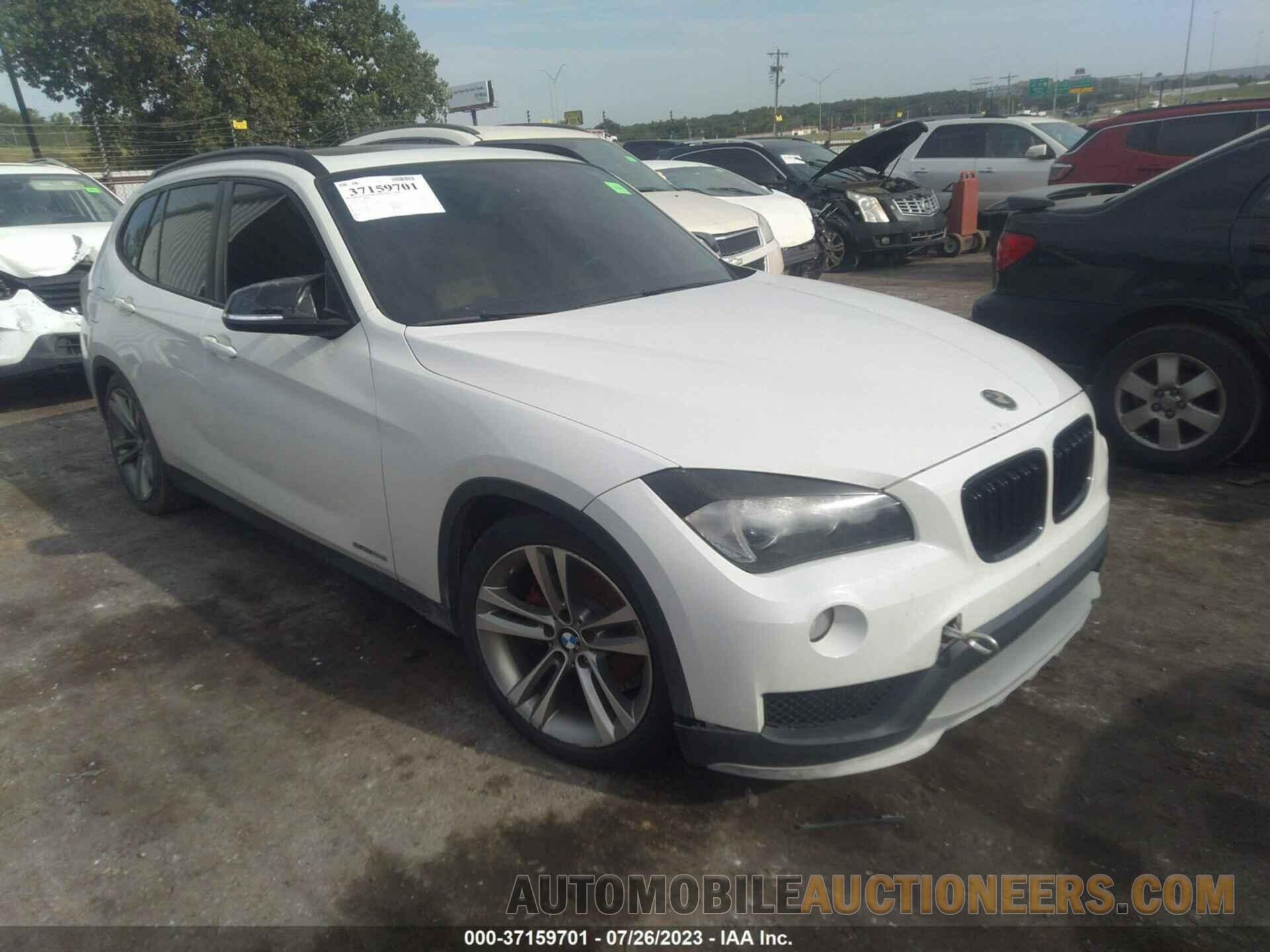 WBAVM1C53FV317724 BMW X1 2015