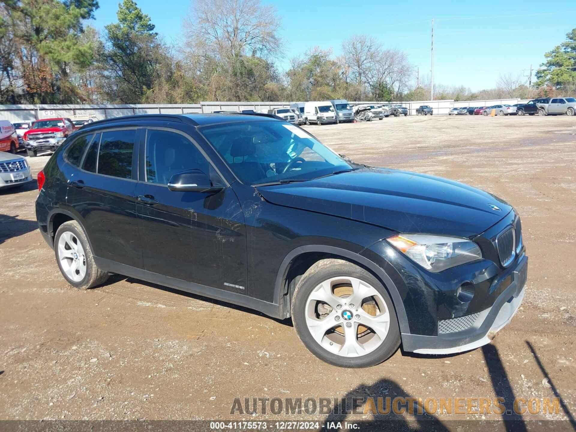 WBAVM1C53FV498940 BMW X1 2015