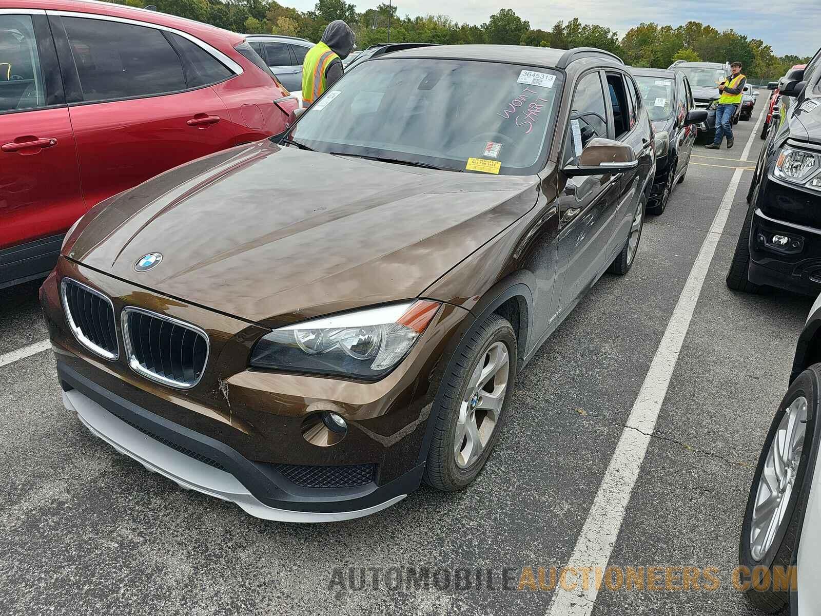 WBAVM1C54FV316825 BMW X1 2015