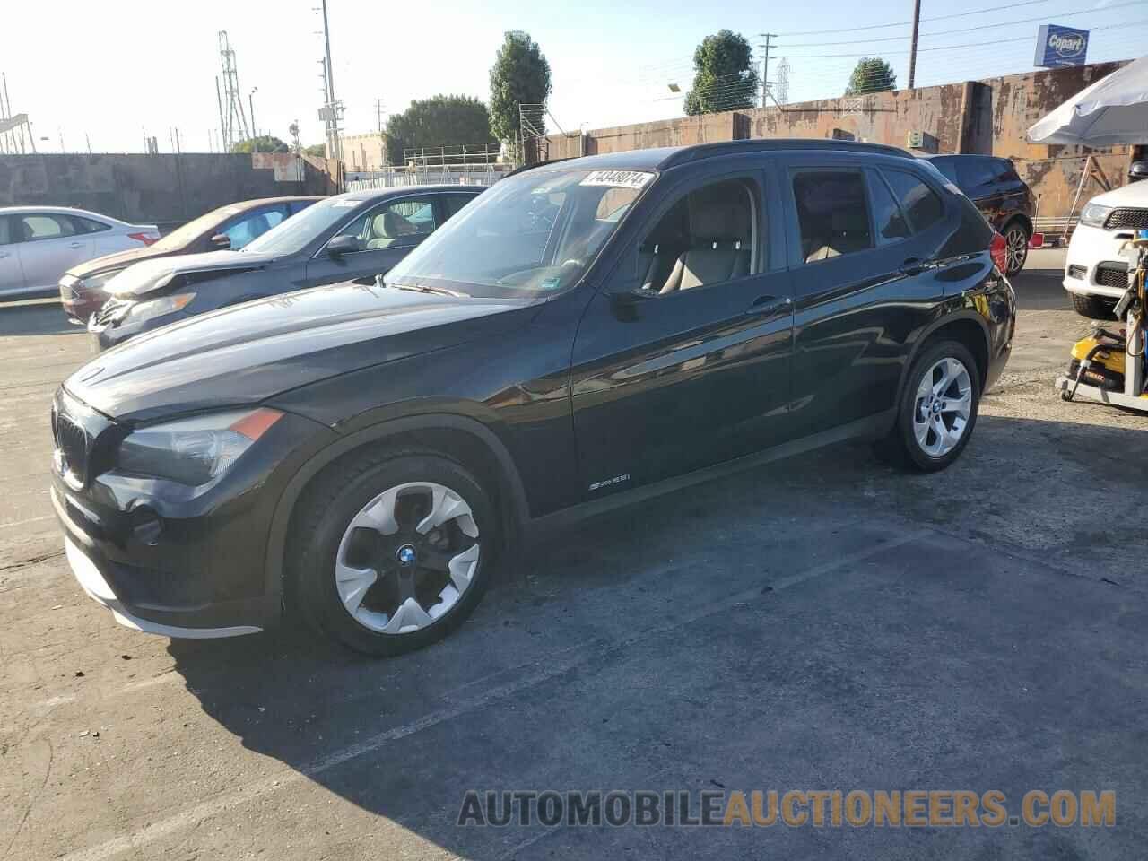 WBAVM1C54FVW58047 BMW X1 2015