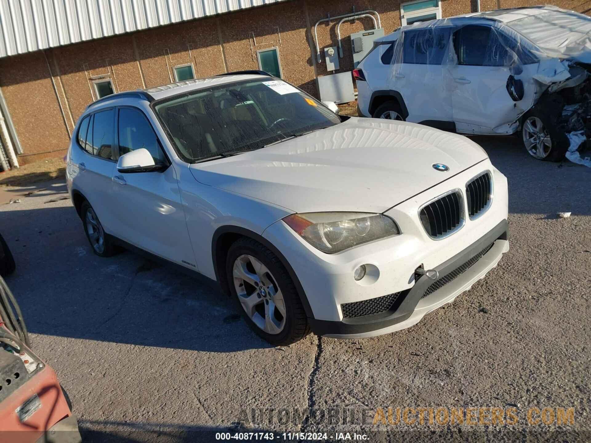 WBAVM1C54FVZ93745 BMW X1 2015