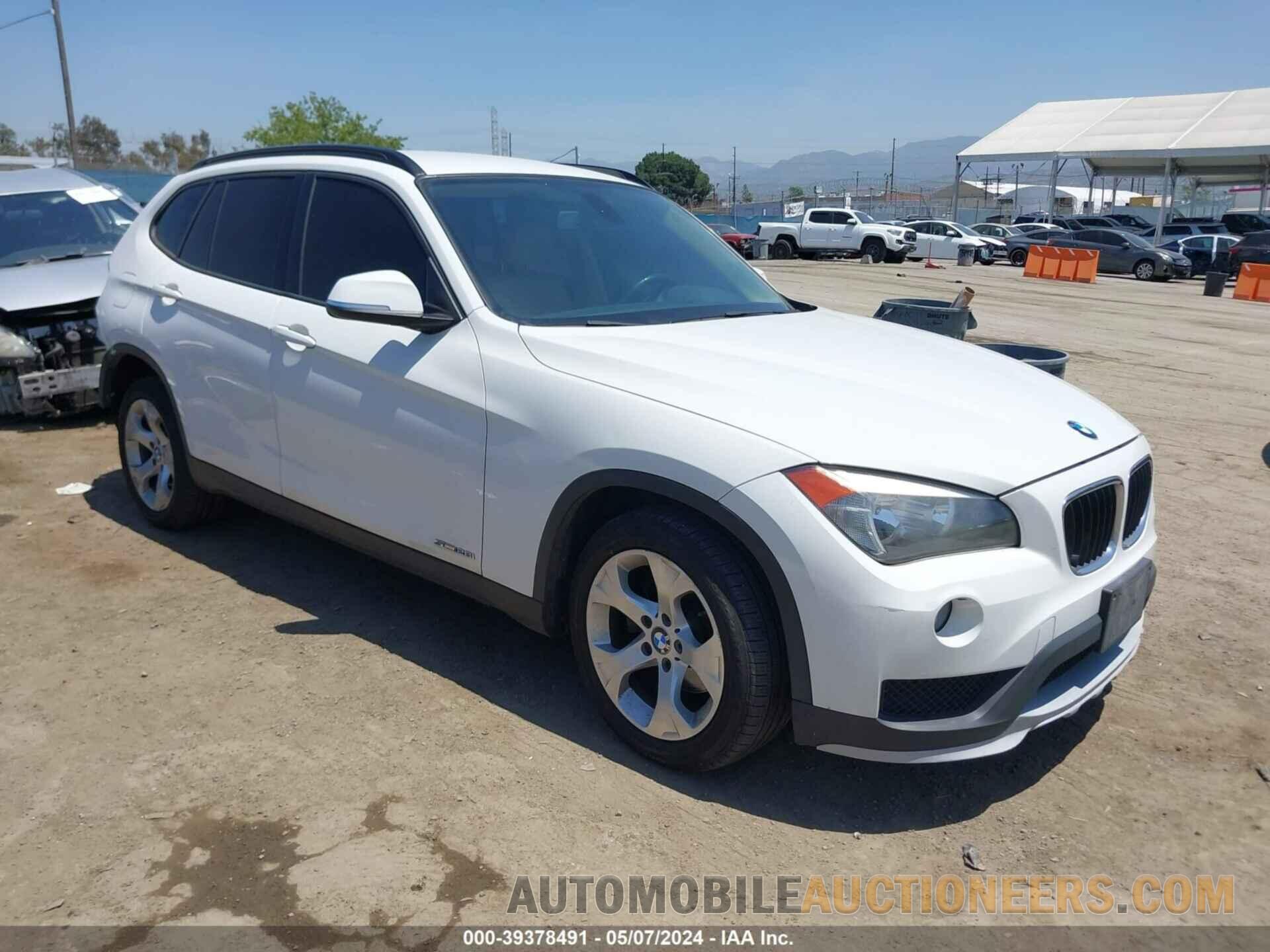 WBAVM1C55FV315263 BMW X1 2015