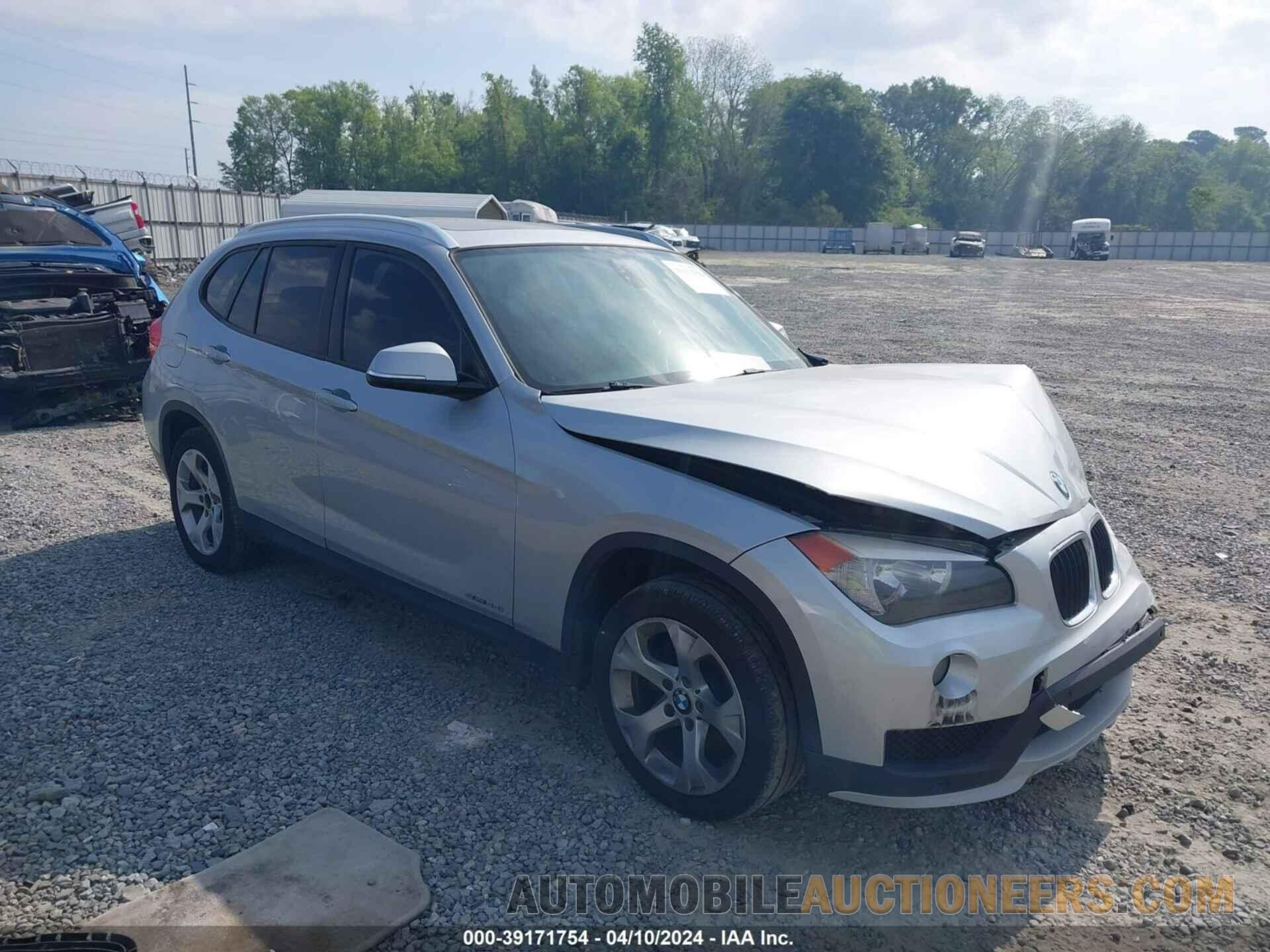 WBAVM1C55FV316400 BMW X1 2015