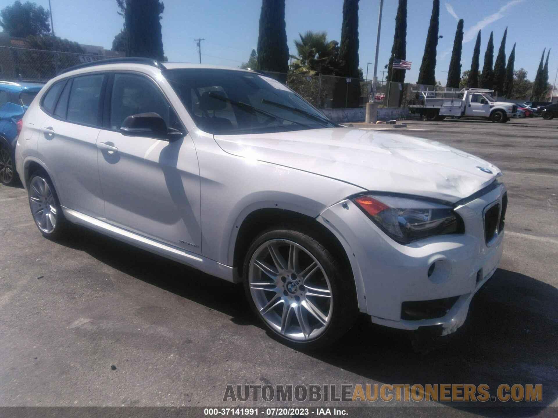 WBAVM1C55FV317949 BMW X1 2015