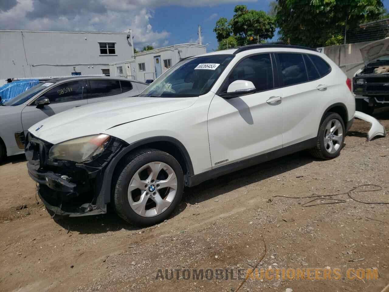 WBAVM1C56FV316664 BMW X1 2015