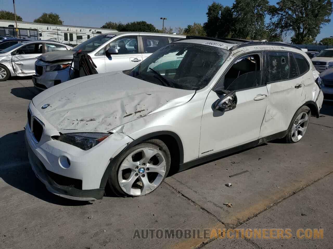 WBAVM1C56FV317507 BMW X1 2015