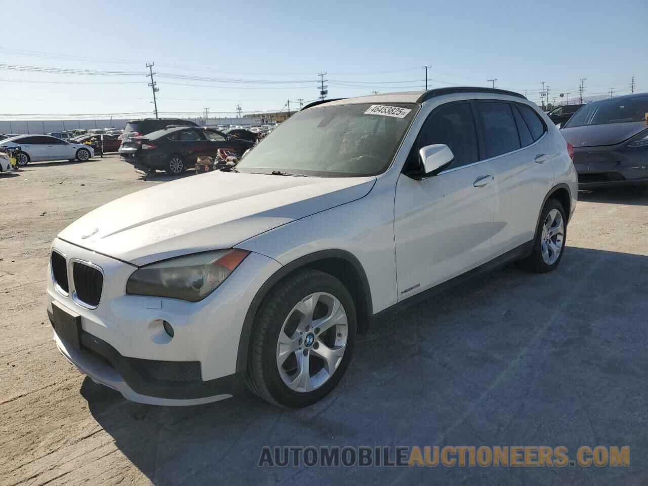 WBAVM1C56FVW56896 BMW X1 2015