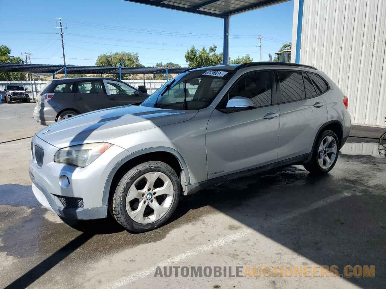 WBAVM1C57DVW45810 BMW X1 2013