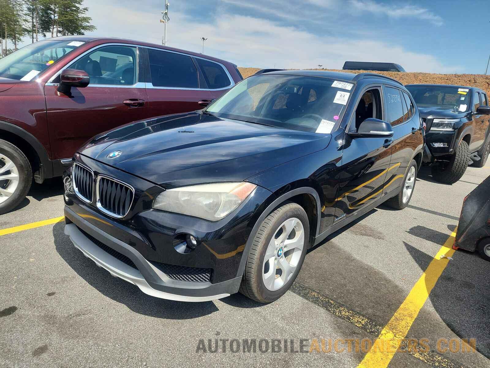 WBAVM1C57FV314423 BMW X1 2015