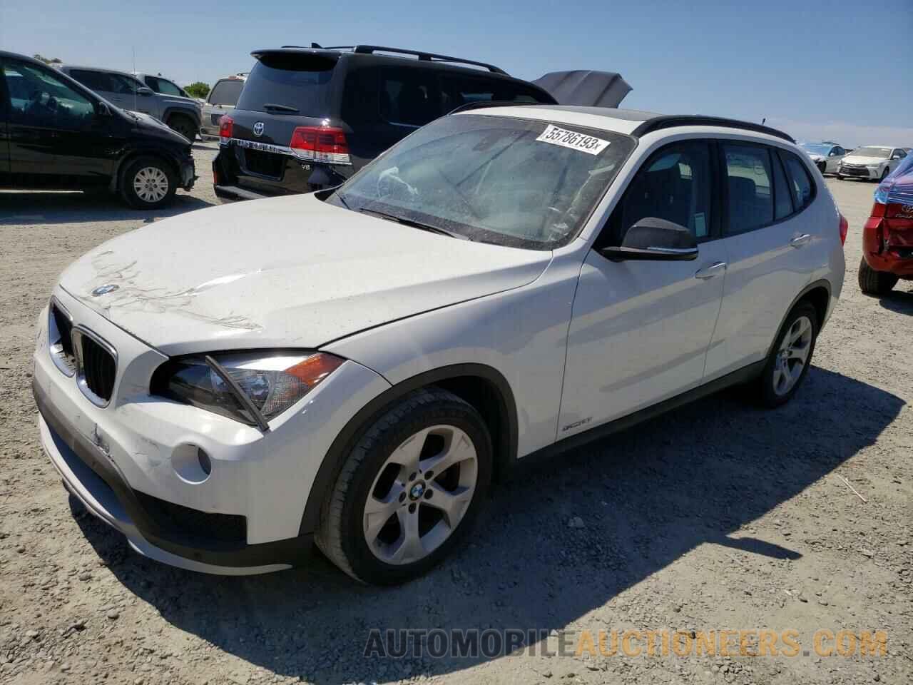 WBAVM1C57FV318097 BMW X1 2015