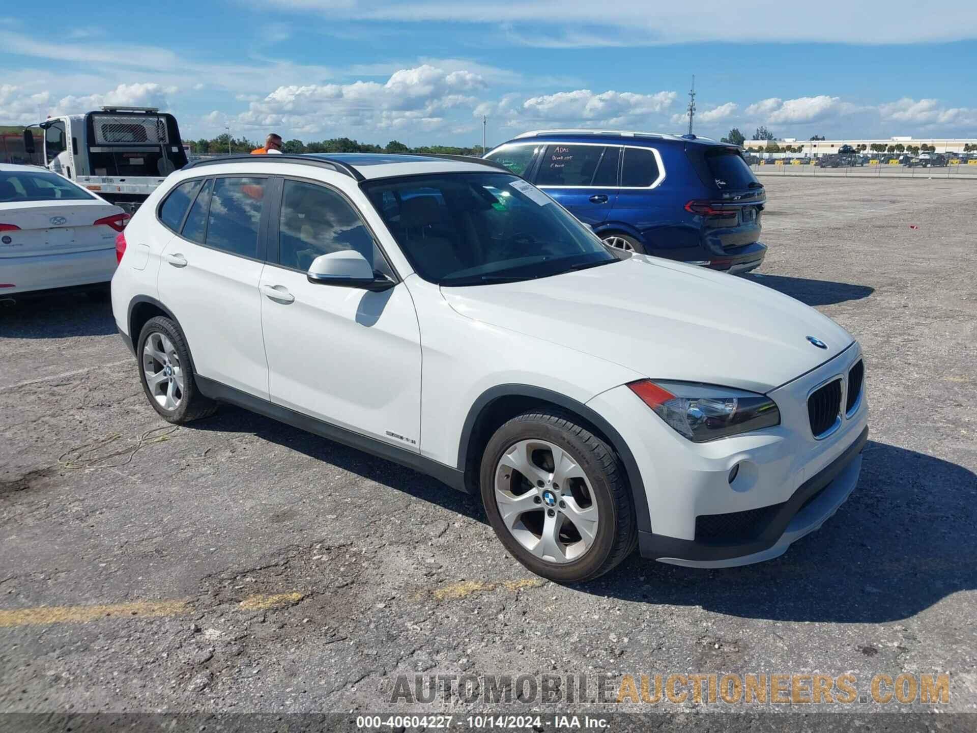 WBAVM1C57FV319489 BMW X1 2015