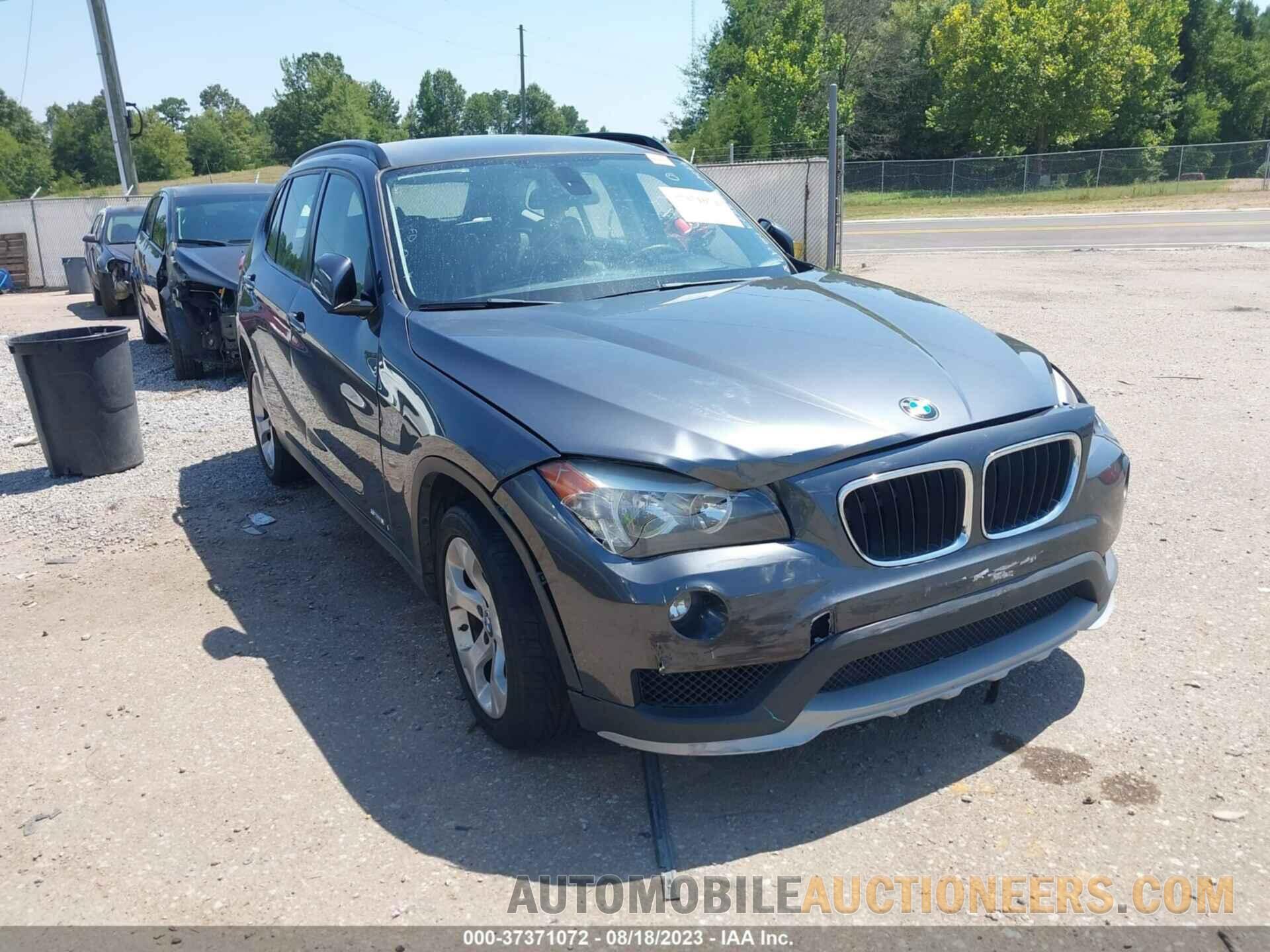 WBAVM1C57FVW58740 BMW X1 2015