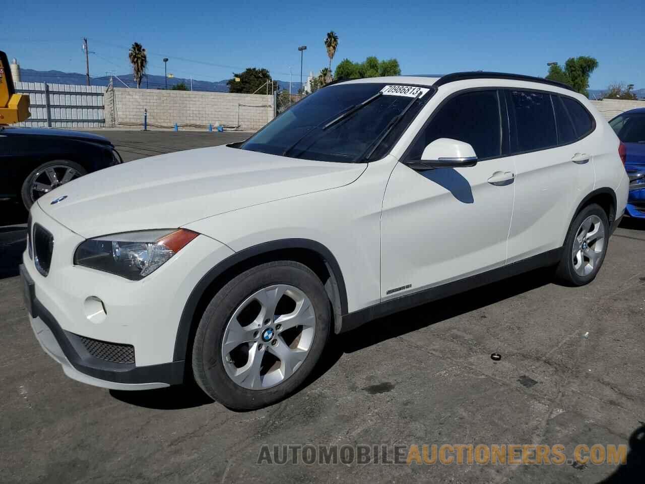 WBAVM1C58FV315953 BMW X1 2015