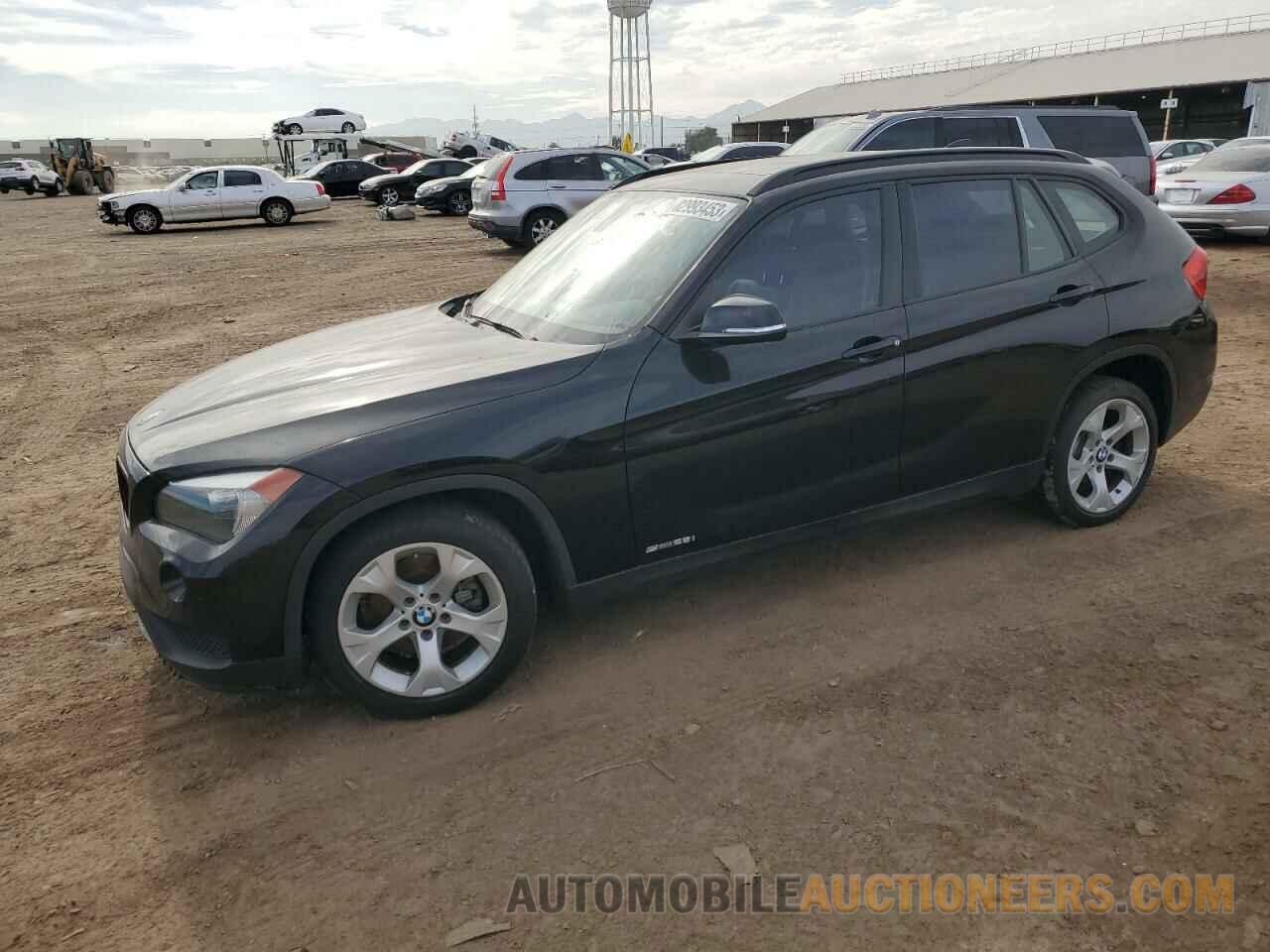 WBAVM1C58FV317363 BMW X1 2015