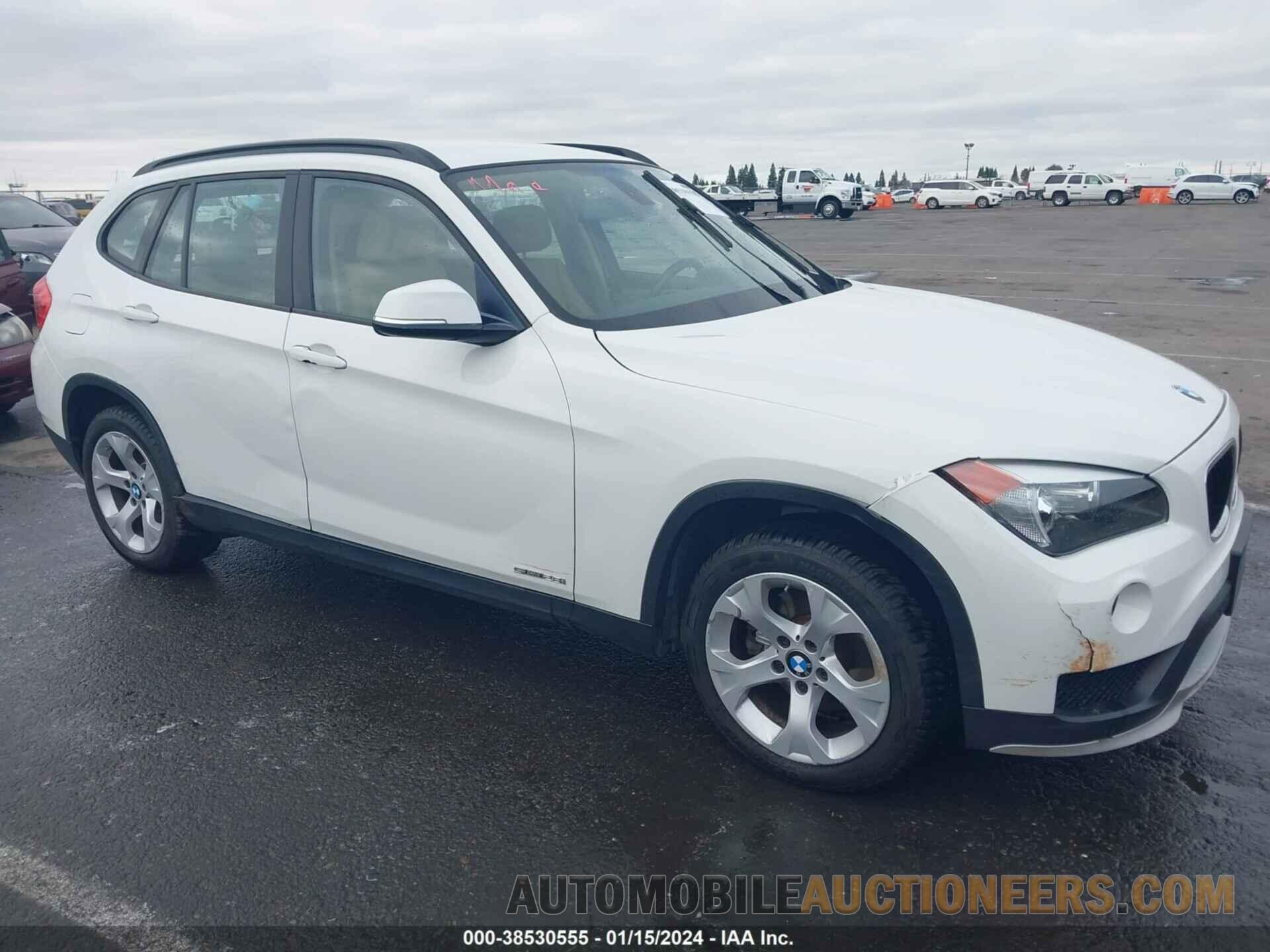 WBAVM1C58FV317847 BMW X1 2015