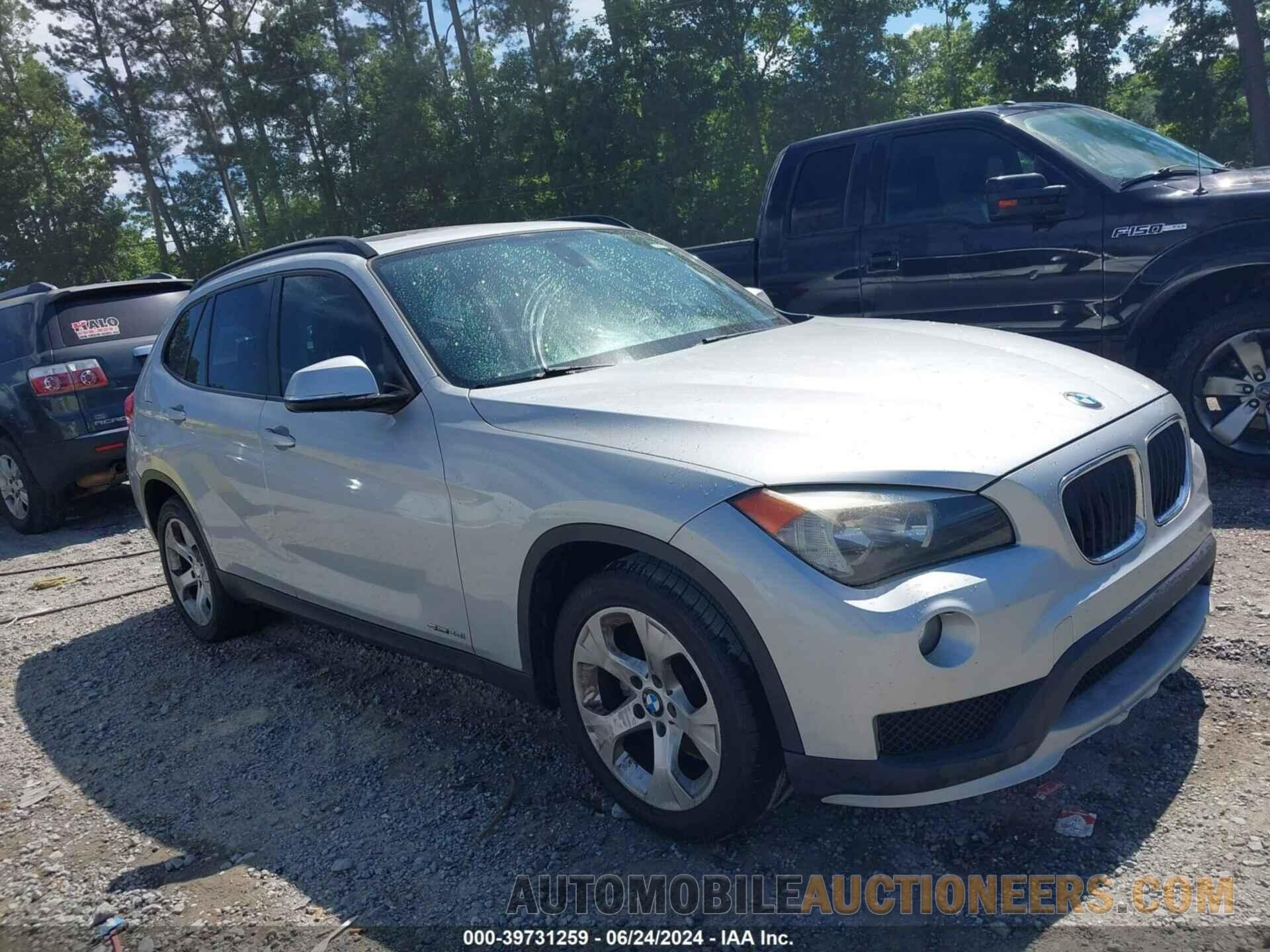 WBAVM1C58FV318836 BMW X1 2015