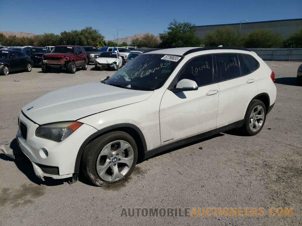 WBAVM1C58FVW58052 BMW X1 2015