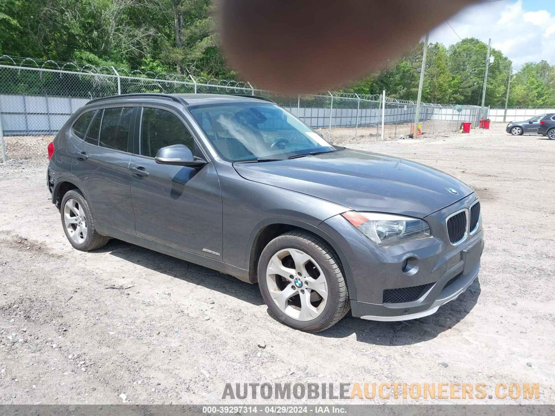 WBAVM1C58FVW58293 BMW X1 2015