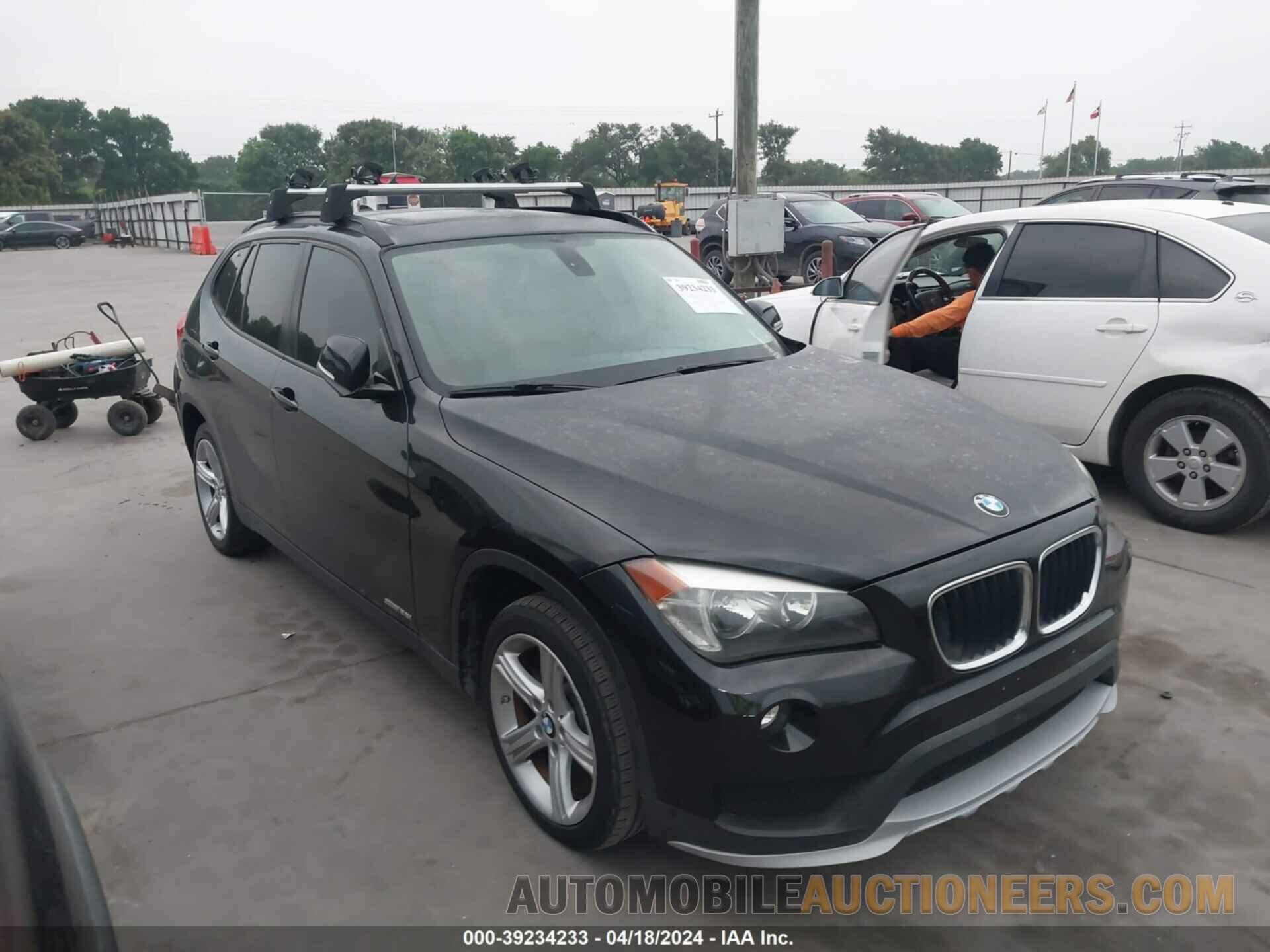 WBAVM1C58FVZ94459 BMW X1 2015